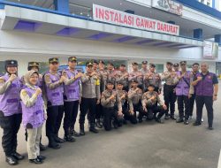 Hapus term: Polri Lakukan Pengamanan dan Pelayanan di Posko Penanganan Korban Ledakan SMAN 72 Jakarta di RS Yarsi Polri Lakukan Pengamanan dan Pelayanan di Posko Penanganan Korban Ledakan SMAN 72 Jakarta di RS Yarsi