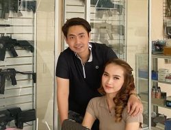 Sejak Kecil Diajari Ayah, Kini Ditemani Istri: Hobi Menembak yang Penuh Makna