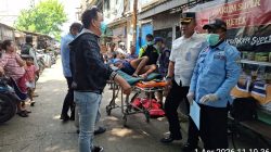 Kasi Ekbang Kelurahan Angke Fahmi Alkadri,S.H, Peduli Warga yang Sakit untuk di Rujuk ke RSUD