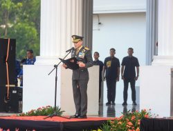 Komandan Grup 1 Kopassus Membacakan Pembukaan UUD 1945 pada Upacara Hari Lahir Pancasila di KP3B Banten